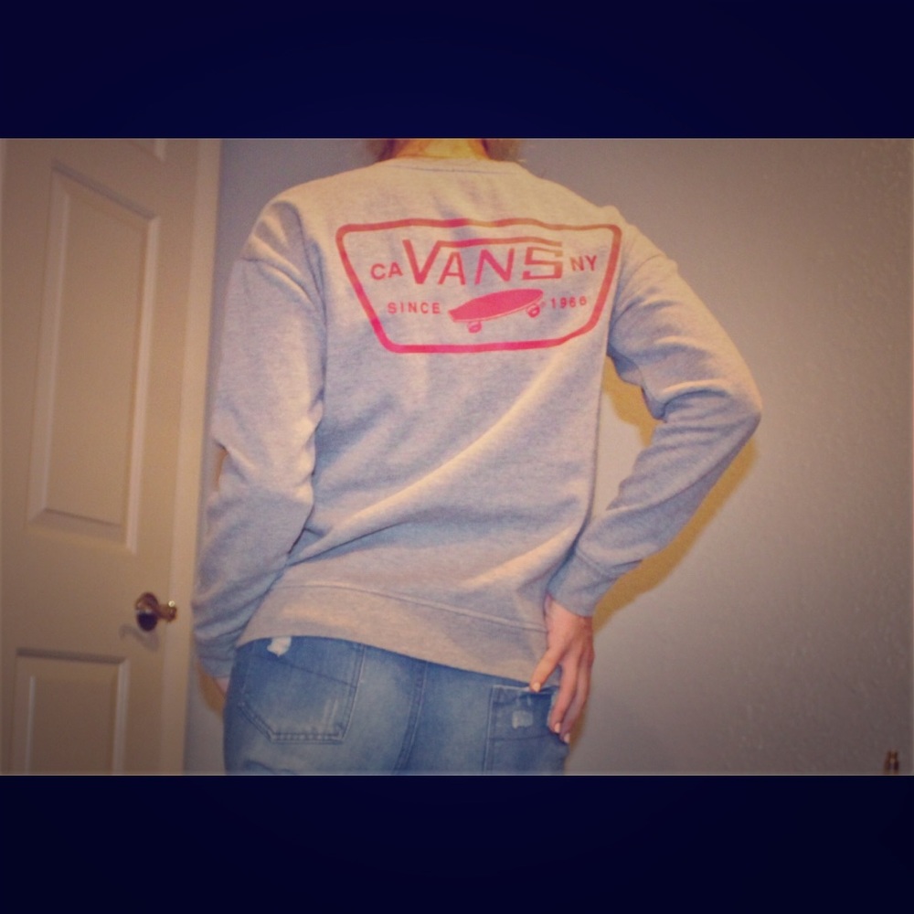 Vans off the wall sweater